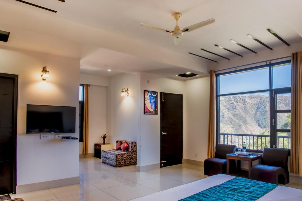Bed and Breakfast Terrace Retreat à Kasauli Extérieur photo